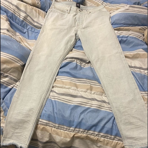 Urban outfitters jeans - Picture 2 of 3